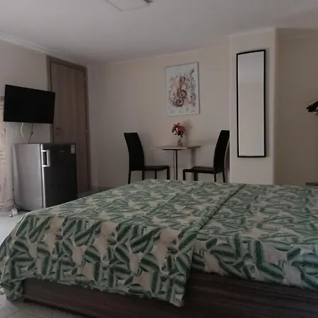 Casa Vicino Ostuni E Torre Guaceto Maison d'hôtes 3*